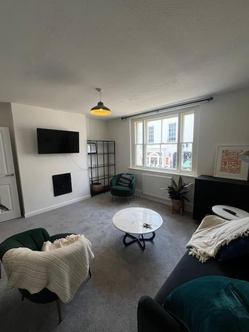 Lento Apartment Винчестер Экстерьер фото